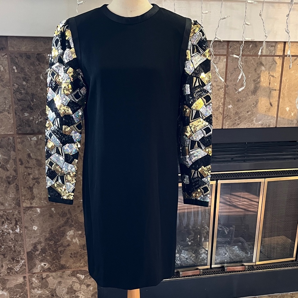 Helga Chic Black Dress with Geometric Sequin Sleeves see measurements